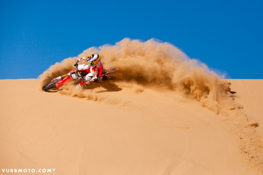 100-at-the-glamis-sand-dunes-13_gallery_full